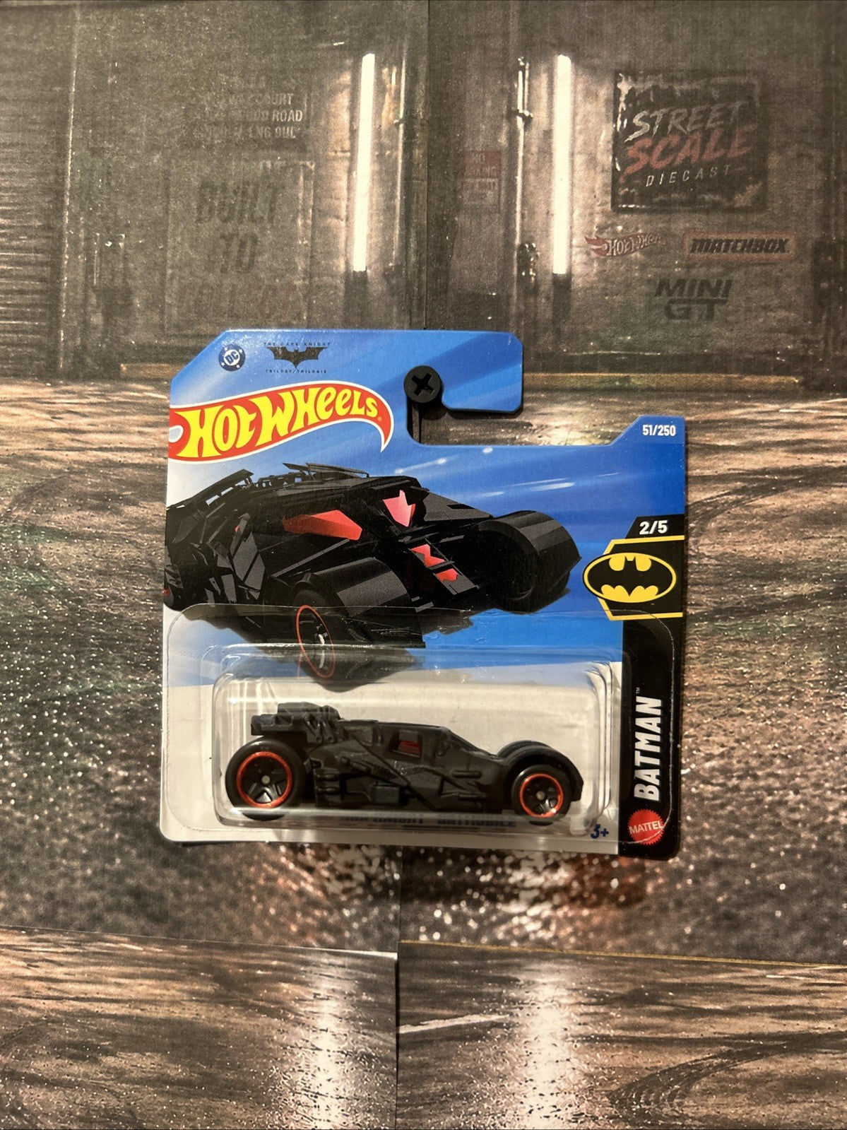 Hot Wheels Batman The Dark Knight Batmobile 1:64 Diecast New Sealed
