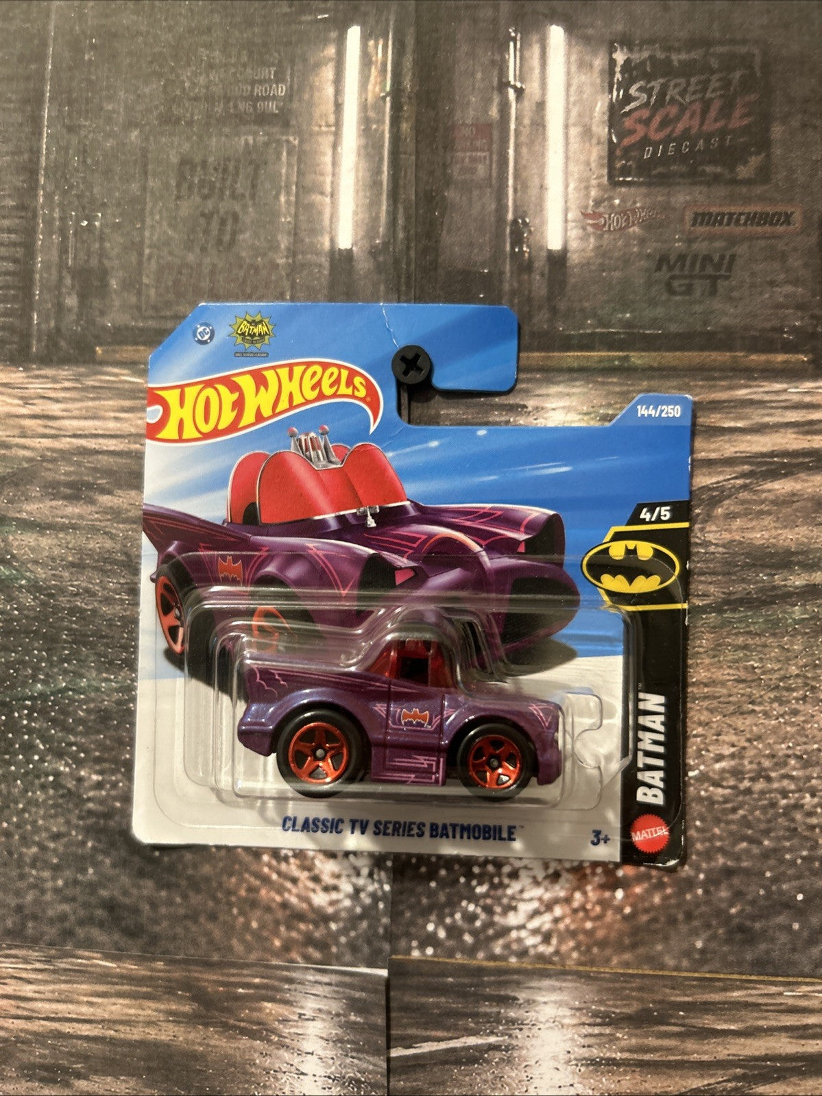 Hot Wheels 2026: CLASSIC TV SERIES BATMOBILE 